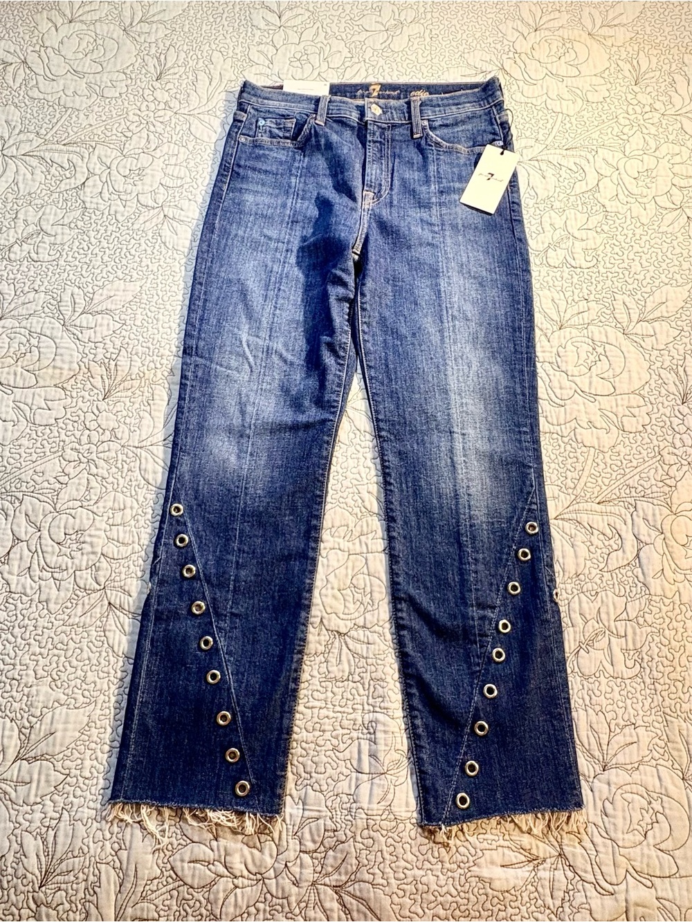 💥NWT 7 For All Mankind Edie High Rise Crop Straight Jeans Grommet Raw Hem~29🧡